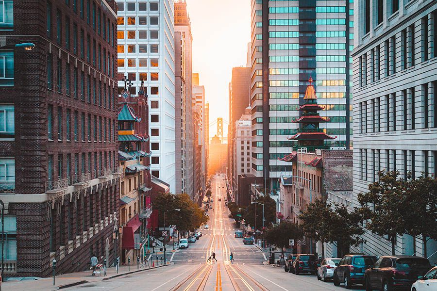 Blog - Downtown San Francisco With California Streets and Buildings at Sunrise